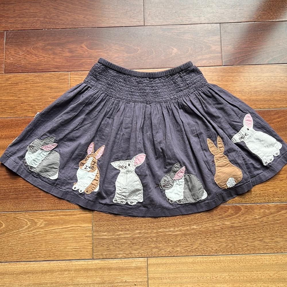 Mini Boden sz 9/10 bunny skirt